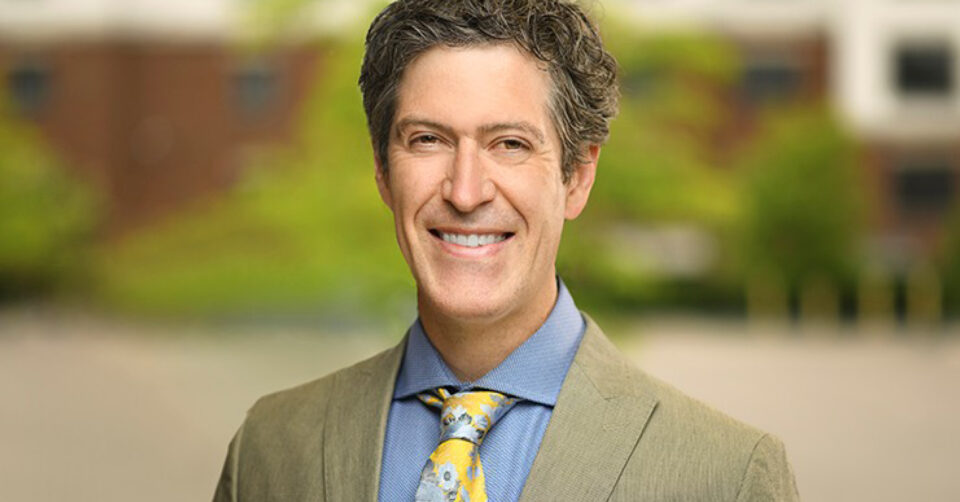 Photo of Charlie Lucas, AURI's Senior Scientist-Food